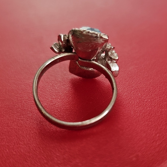 Bundle of Jewelry Earrings Bracelet Ring - Picture 3 of 8